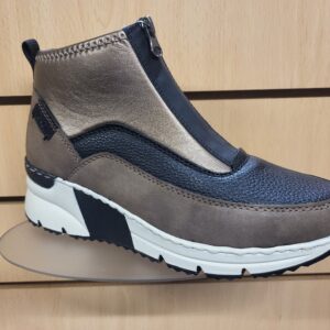 N6352-25 rieker boot